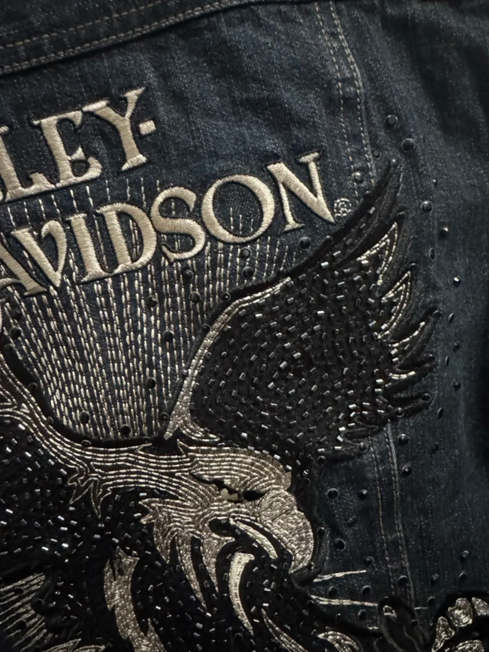 The BEST Harley-Davidson Denim Jacket everrr🖤 - Picture 7 of 10